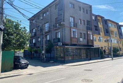 Spațiu comercial, de 32 mp, în Apărătorii Patriei - 2