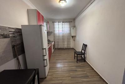 Garsonieră decomandată în Roșu - 8