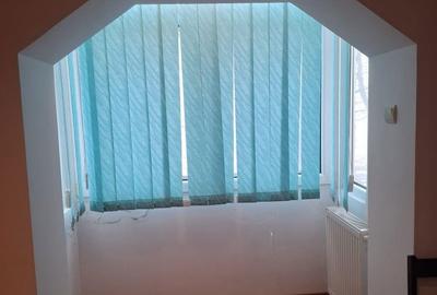 Apartament cu 3 camere decomandat în Central - 7