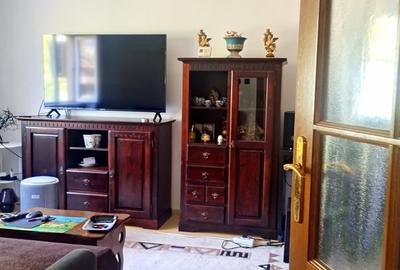 Casă cu 3 camere cu Teren 390 Mp în Jiului - 10