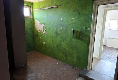 Investiție - 2 camere la mansardă 18 mp + pod 166 mp + teren 60 mp / comision 0% - 8