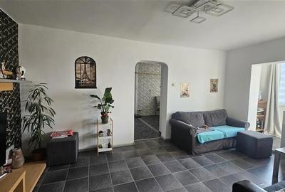 Berceni- Metrou Piata Sudului, apartament 4 camere, centrala proprie, bloc reabi - 1