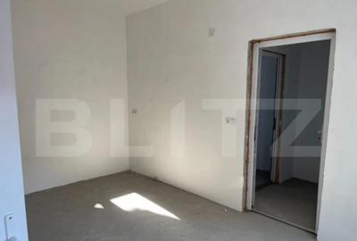 Casă cu 16 camere cu Teren 985 Mp în Titulescu - 12