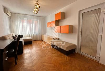 Apartament cu 3 camere semidecomandat, mobilat în Complex Studențesc - 2