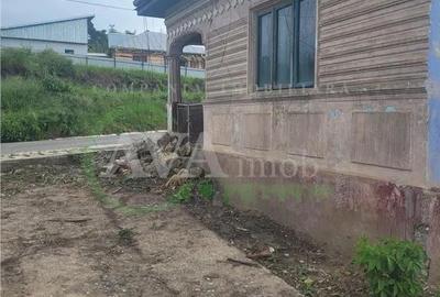 Casă cu Teren 600 Mp în Central - 5