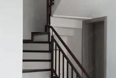 Casă cu Teren 300 Mp în Central - 12