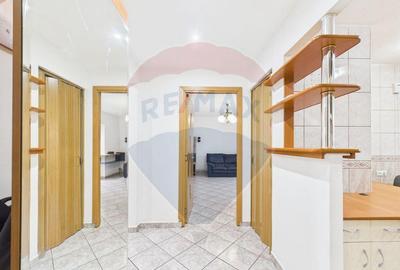 Apartament cu 4 camere de vanzare - Centrala proprie - Ni... - 3