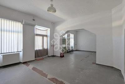 Casă cu 2 camere cu Teren 306 Mp în Central - 9