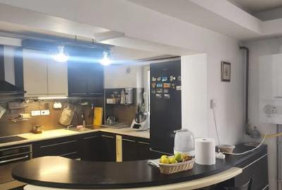 Apartament cu 4 camere decomandat în Rădăuți - 5