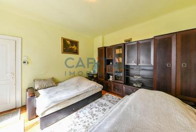 Imobil, 2 apartamente suprafata 35 mp fiecare, mansarda amenajata, ultracentral Imobil, 2 apartamente suprafata 35 mp fiecare, mansarda amenajata, ultracentral - 3