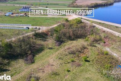 Teren de 2300 mp, în Central - 3