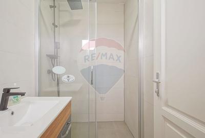 Casă cu 7 camere cu Teren 1400 Mp în Stupini - 15