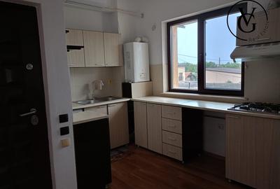 Apartament cu 3 camere decomandat, mobilat în Anda - 4