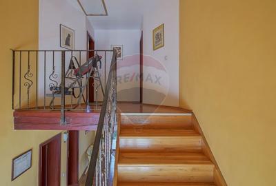 Casa / Vila de vanzare in Rasnov, afacere-Pensiune clasificata - 18