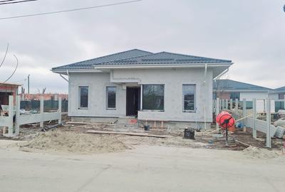 Casă cu 4 camere cu Canalizare în Balotești - 7