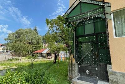 Casă cu 3 camere cu Teren 60 Mp în Central - 9