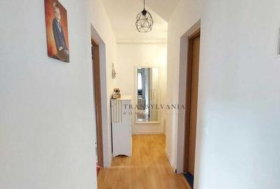 Apartament 2 camere, decomandat - 3