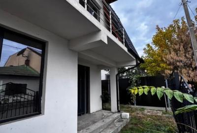 Casă cu 7 camere cu Teren 301 Mp în George Enescu - 1