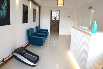 Spațiu comercial, de 110 mp, în Central - 2