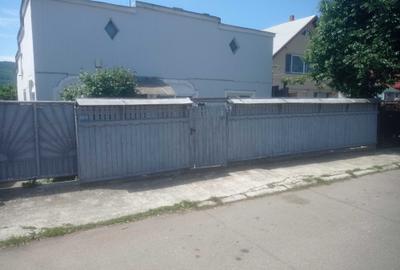 Casă cu 4 camere în Gara Veche - 3