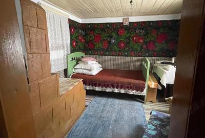 Casă cu 6 camere cu Teren 325 Mp în Soveja - 4