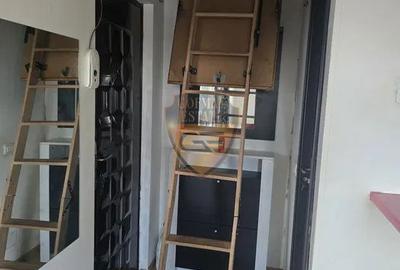 Garsonieră în Poarta 6 - 3