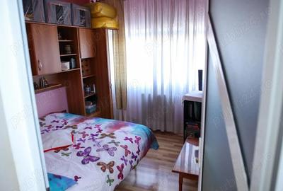 Apartament cu 4 camere semidecomandat în Central - 3
