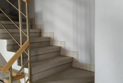 Casă cu Teren 400 Mp în Central - 9