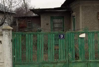 Casă cu 3 camere cu Teren 619 Mp în Central