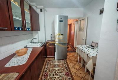 Apartament cu 3 camere decomandat, mobilat în Alexandru cel Bun - 17