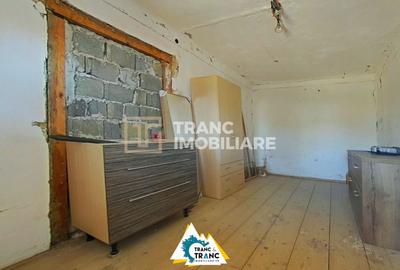 Casă cu 3 camere cu Canalizare în Vladimirescu - 2