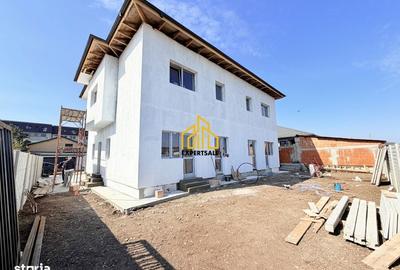 Casă cu 5 camere cu Teren 270 Mp în Central - 2