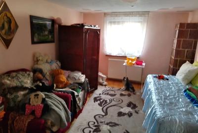 Casă cu 3 camere în Central - 2