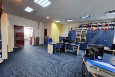 Spațiu comercial, de 158 mp, în Central