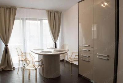 Casă cu 4 camere cu Teren 180 Mp în Dumbrăvița