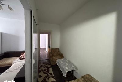Apartament cu 2 camere semidecomandat în Mărășești - 1