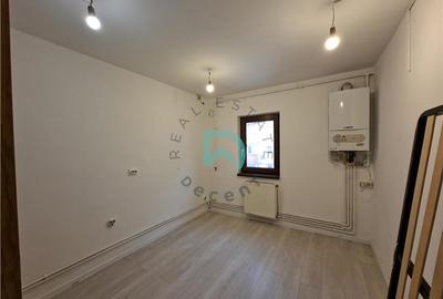 Apartament cu 3 camere decomandat în Astra - 4