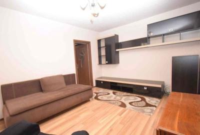 Apartament cu 2 camere semidecomandat în Calea București - 4