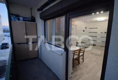 Apartament 2 camere balcon si parcare de vanzare etaj 1 - 10