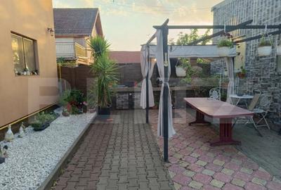 Casa individuala de vanzare Utvin 720mp teren hala de depozi - 3