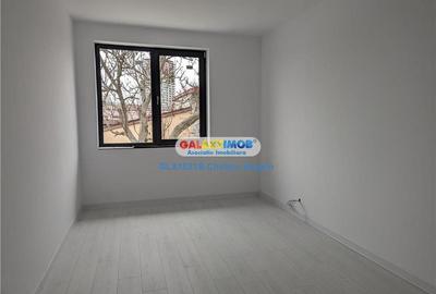 Aparatorii Patriei vila P+1,5 camere,an 2023 - 13