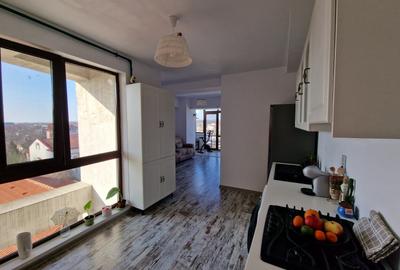 Apartament cu 2 camere decomandat în Sisești - 8