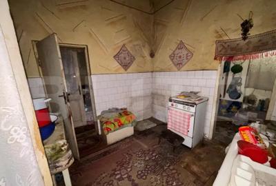 Casă cu 3 camere cu Teren 300 Mp în Șimleu Silvaniei