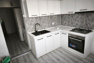 Apartament cu 3 camere semidecomandat în Radu Negru - 1