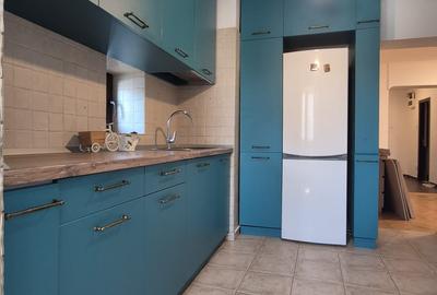 Apartament cu 3 camere decomandat în 1 Mai - 8