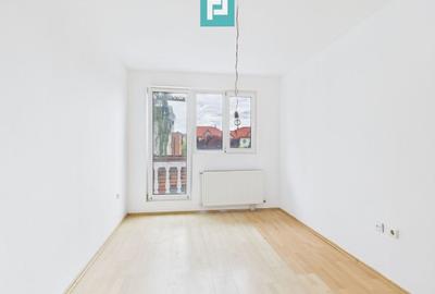 Vilă cu 5 camere pentru investiții în Dumbrăvița - 13