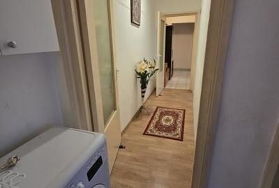 Apartament cu 3 camere decomandat, mobilat în Hipodrom 4 - 5