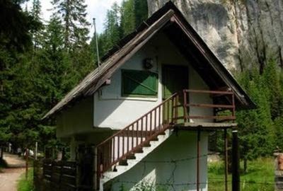 Vand cabana Horoaba plus teren aferent, Padina- Pestera din Bucegi Vand cabana Horoaba plus teren aferent, Padina- Pestera din Bucegi - 1