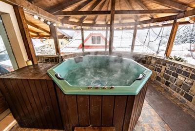 Casă cu 7 camere cu Teren 393 Mp în Zamora - 6