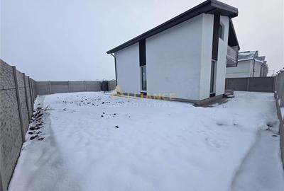 Casă cu 4 camere cu Teren 370 Mp în Berceni - 3